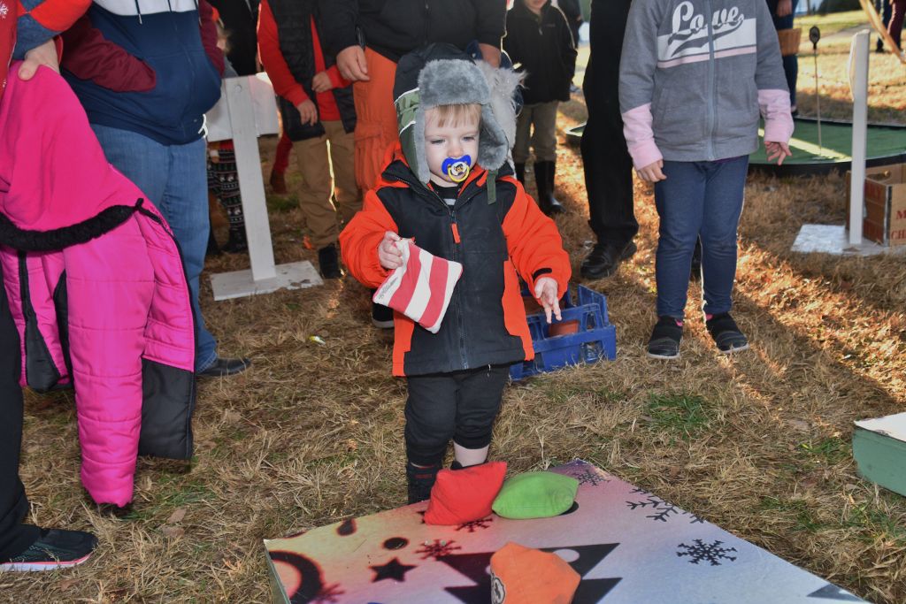 tree lighting 11-2019 208 (1024x683).jpg